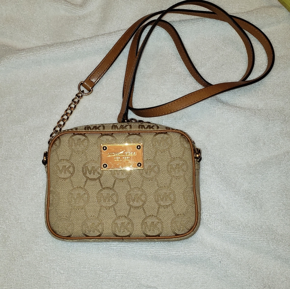 Michael Kors Crossbody Mini Bag